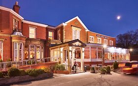 Alma Lodge Hotel